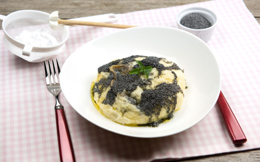 Germknödel mit Mohnbutter